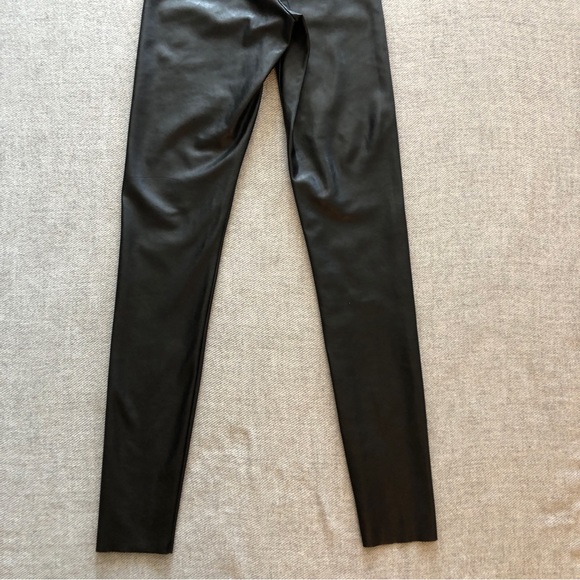 Wilfred Vegan Leather Jemma Legging, Size XXS - Picture 12 of 16